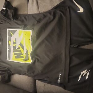 Nike Boy's Black and Yellow Graphic Tee